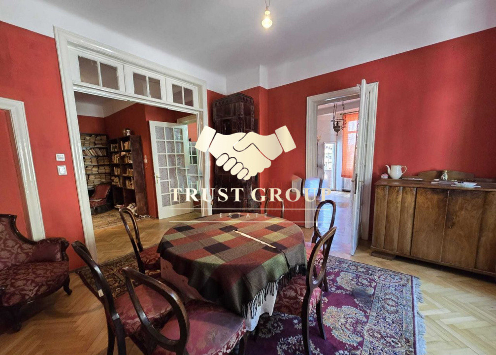 Proprietar vand 4 camere Armeneasca