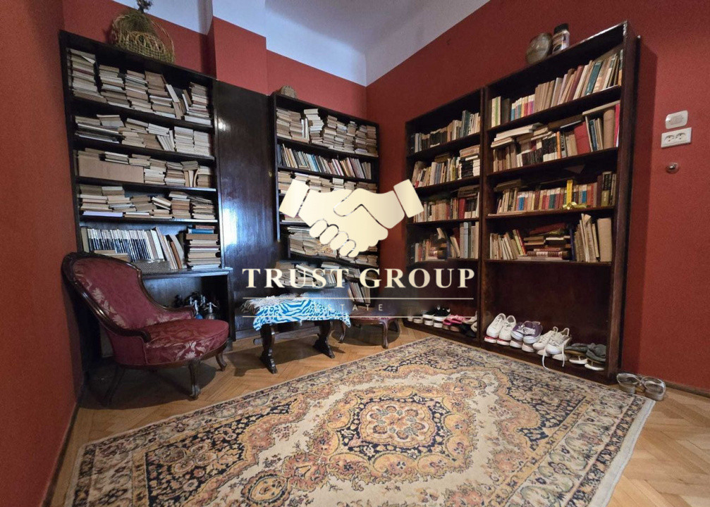 Proprietar vand 4 camere Armeneasca