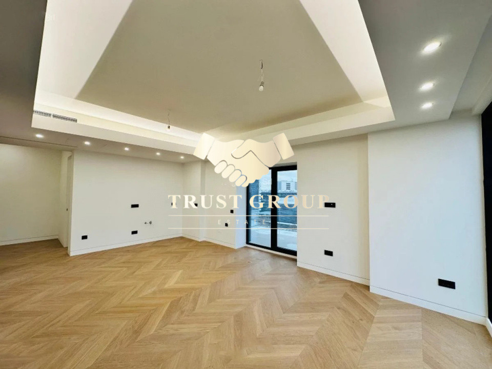 Apt 3 cam-BHB Avenue -vedere panoramica spre lac 