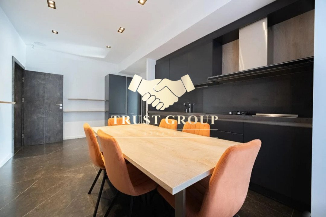 Penthouse - Laguna Residence cu view la Lac 