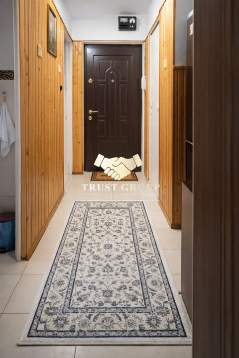 Garsoniere Victoriei | Imobil 1979