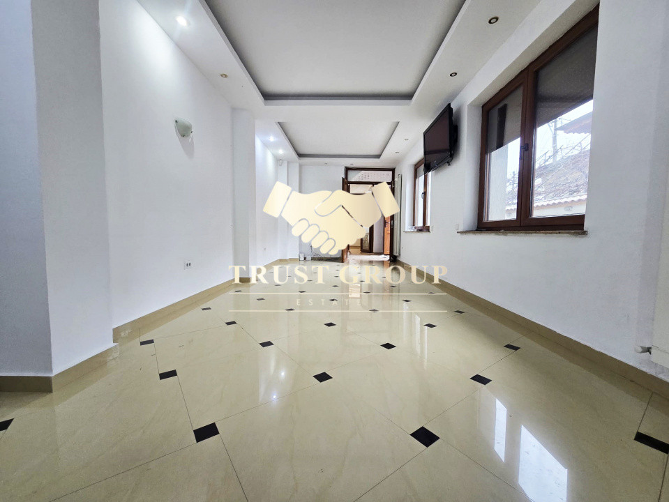  5 camere langa piata  Domenii Vila eleganta