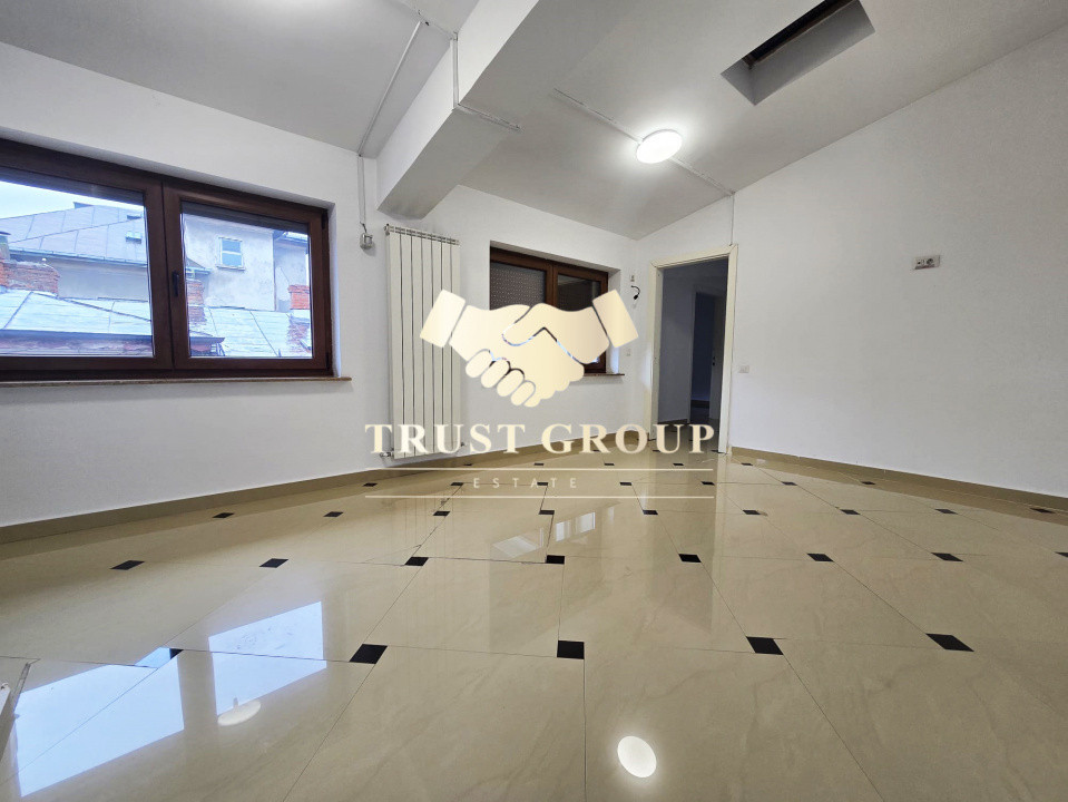  5 camere langa piata  Domenii Vila eleganta