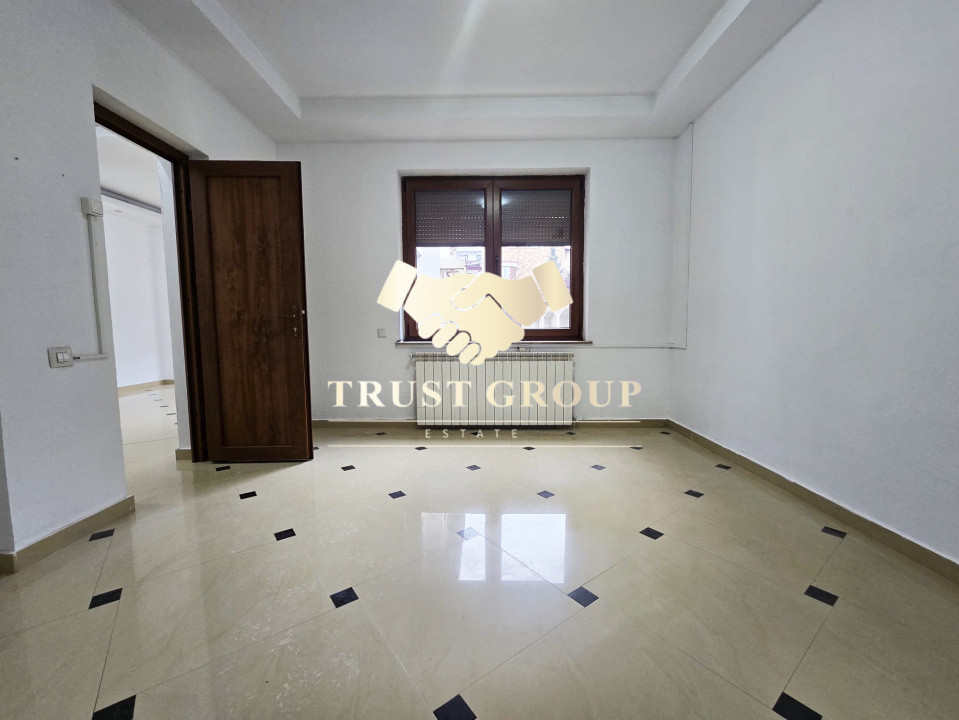  5 camere langa piata  Domenii Vila eleganta