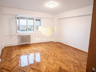Apartament 4 camere Titulescu-Banu Manta
