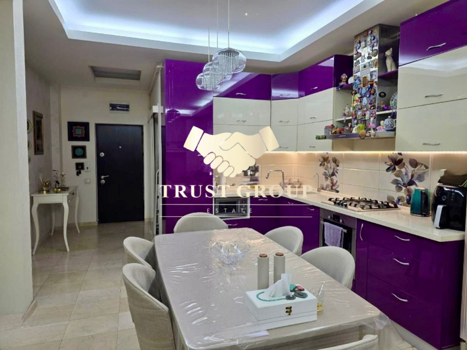 Apartament 4 camere Ferdinand | Imobil 2012 