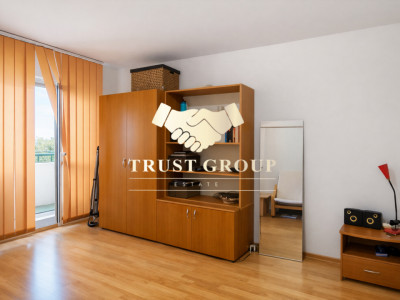 Garsoniera Piata Victoriei -Bloc reabilitat an 1991