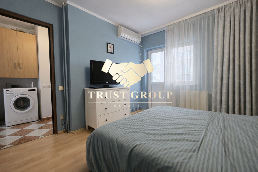 Apartament 2 camere, etaj 3/10, centrală proprie, 2 balcoane, bloc 1986