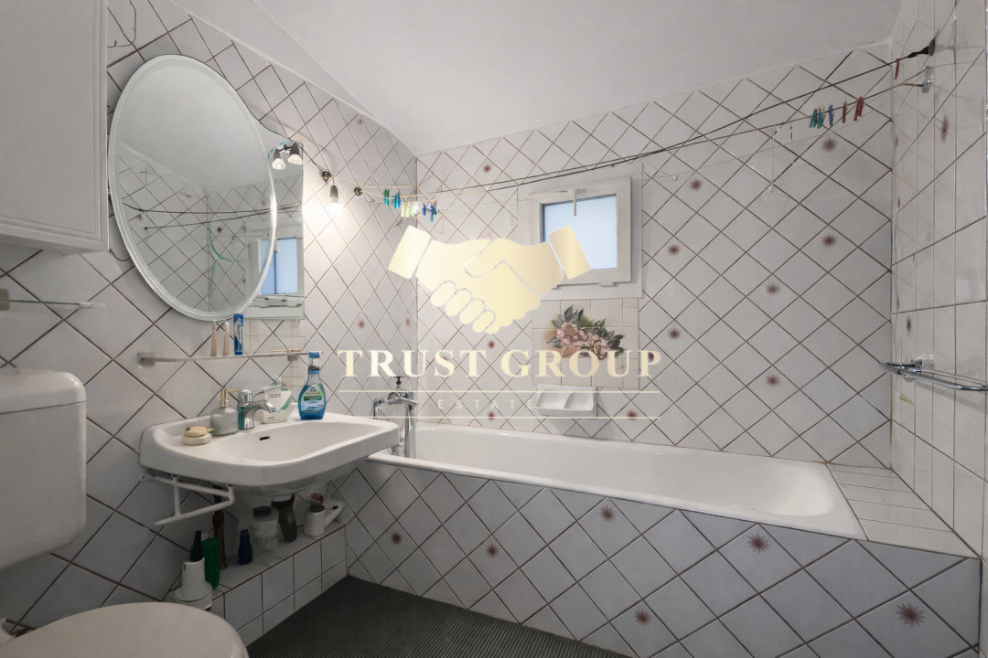 Apartament 2 camere, etaj 3/10, centrală proprie, 2 balcoane, bloc 1986