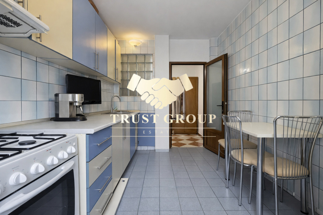 Apartament 2 camere, etaj 3/10, centrală proprie, 2 balcoane, bloc 1986