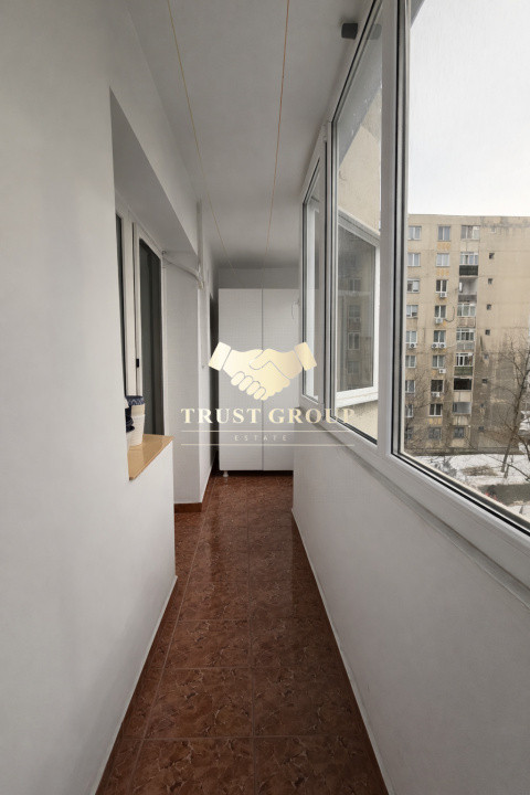 Apartament 2 camere, etaj 3/10, centrală proprie, 2 balcoane, bloc 1986