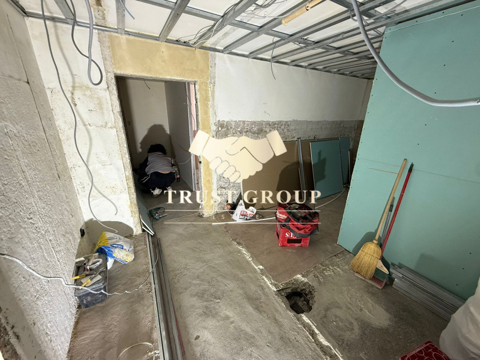 Garsoniera decomandata Crangasi | Bloc mixt | 