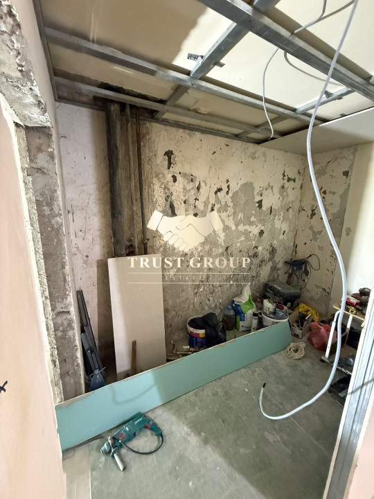 Garsoniera decomandata Crangasi | Bloc mixt | 