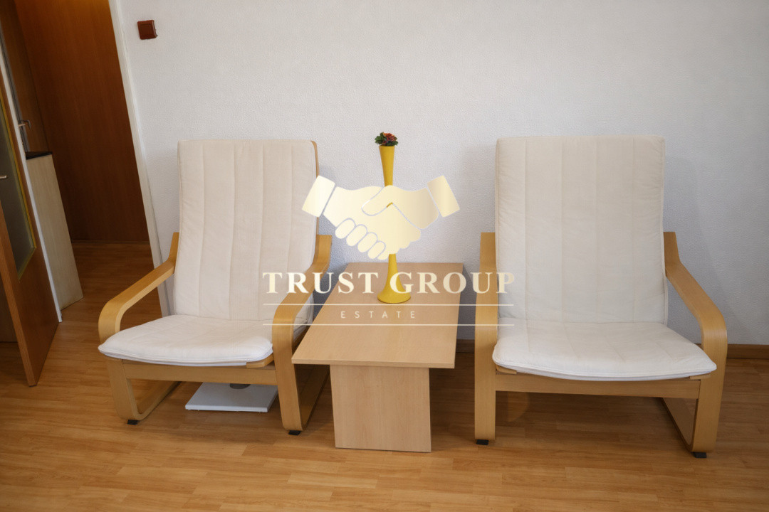 Garsoniera Piata Victoriei -Bloc reabilitat an 1991