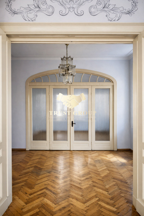 Apartament 3 camere Ultracentral