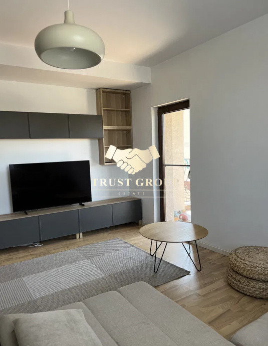 2 camere Crangasi | Bloc 2016 | 