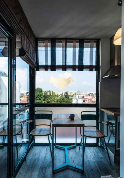 Apartament 3 camere bloc 2011