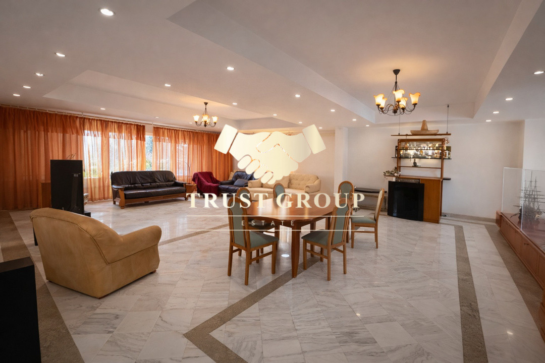 Casă individuală cu arhitectură deosebită și potențial investițional