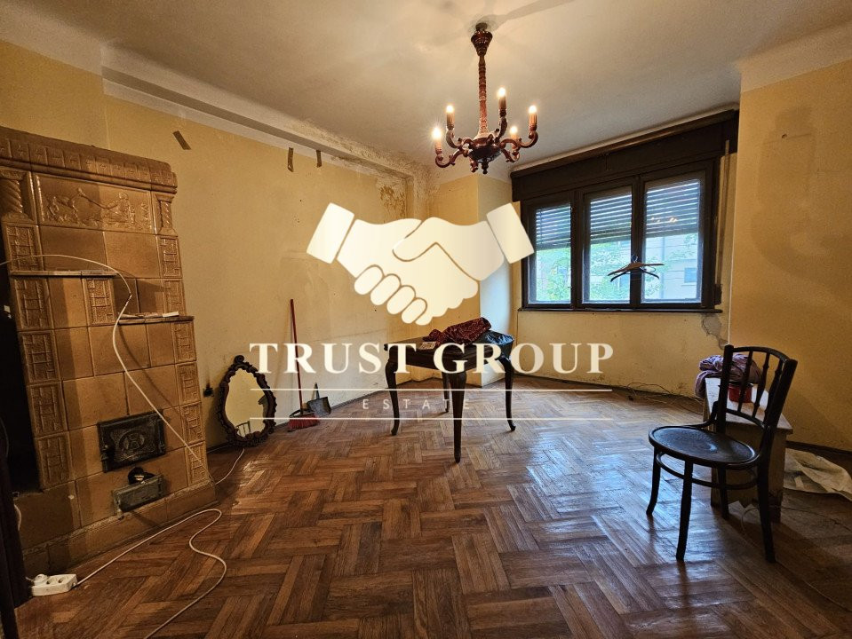 Apartament in Vilă Etaj 1 , 2 boxe, Pod Clucerului