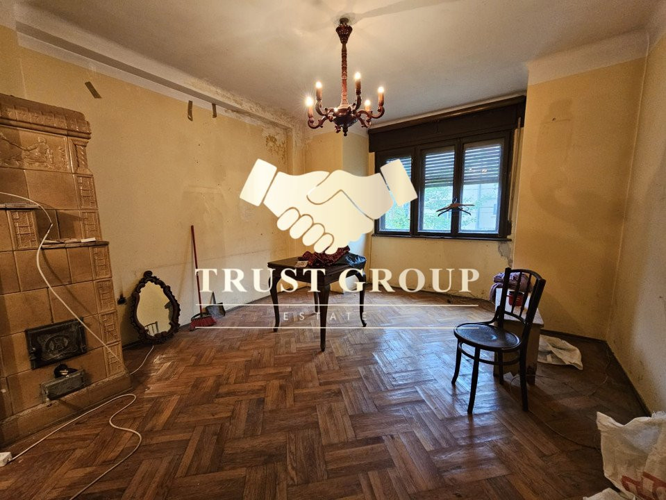 Apartament in Vilă Etaj 1 , 2 boxe, Pod Clucerului