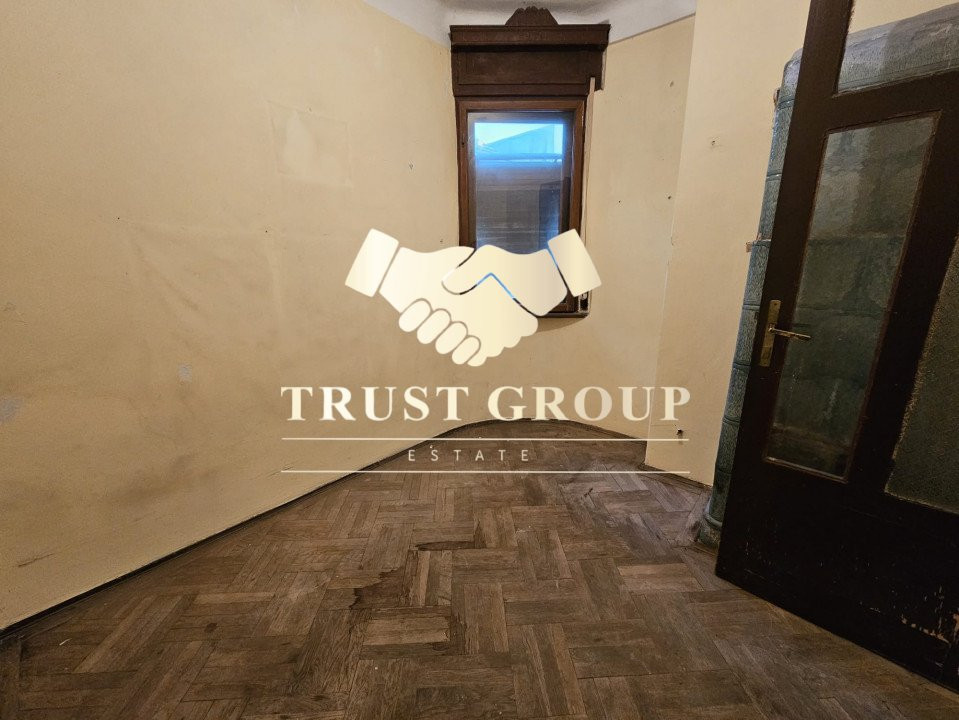 Apartament in Vilă Etaj 1 , 2 boxe, Pod Clucerului