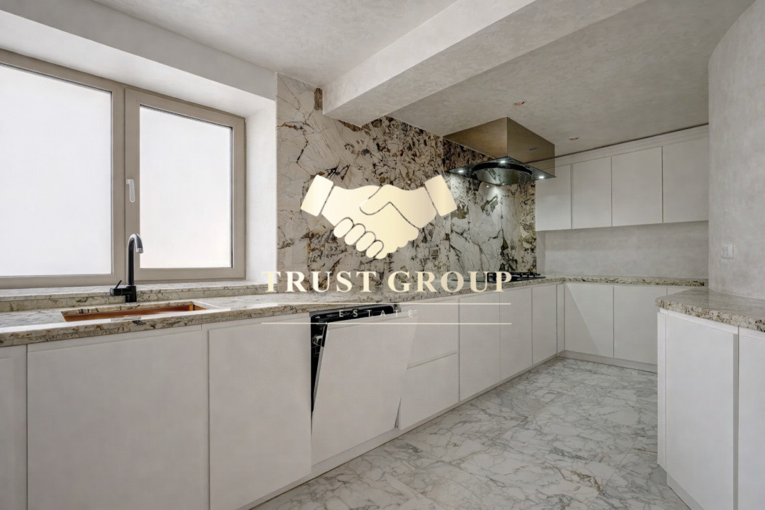 Proprietate exclusivista Iancu Nicolae Vila 700 mp cu piscina privata și curte 