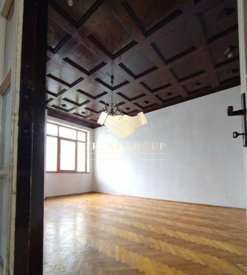 Apartament 3 camere Armenească 