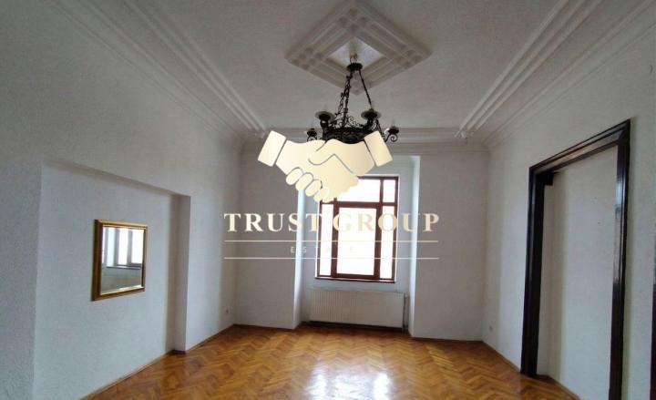Apartament 3 camere Armenească 