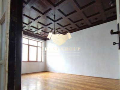 Apartament 3 camere Armenească 