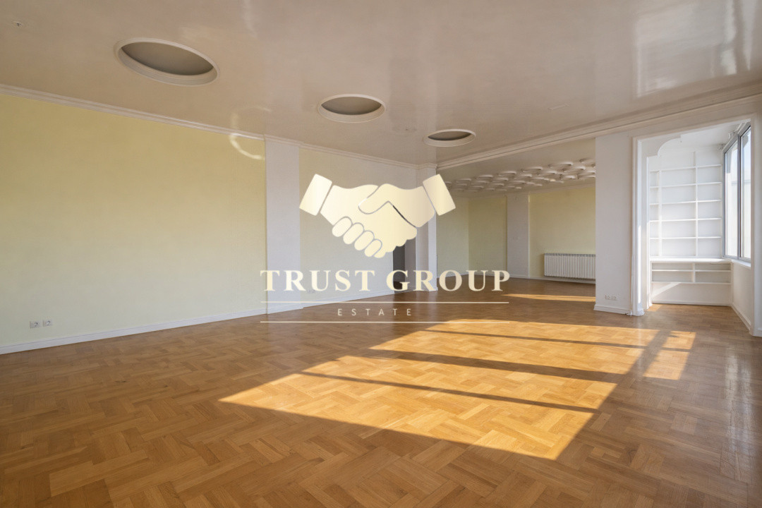 Apartament 5 camere cu terasa in parcul Cismigiu 