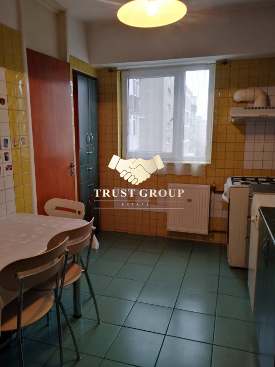 3 camere | 1 min metrou Brancusi | Bloc 1984