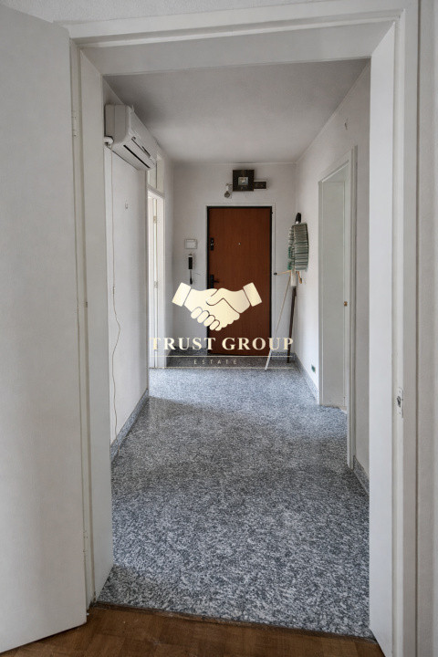 Apartament 4 camere universitate - Bloc fara risc sau urgenta