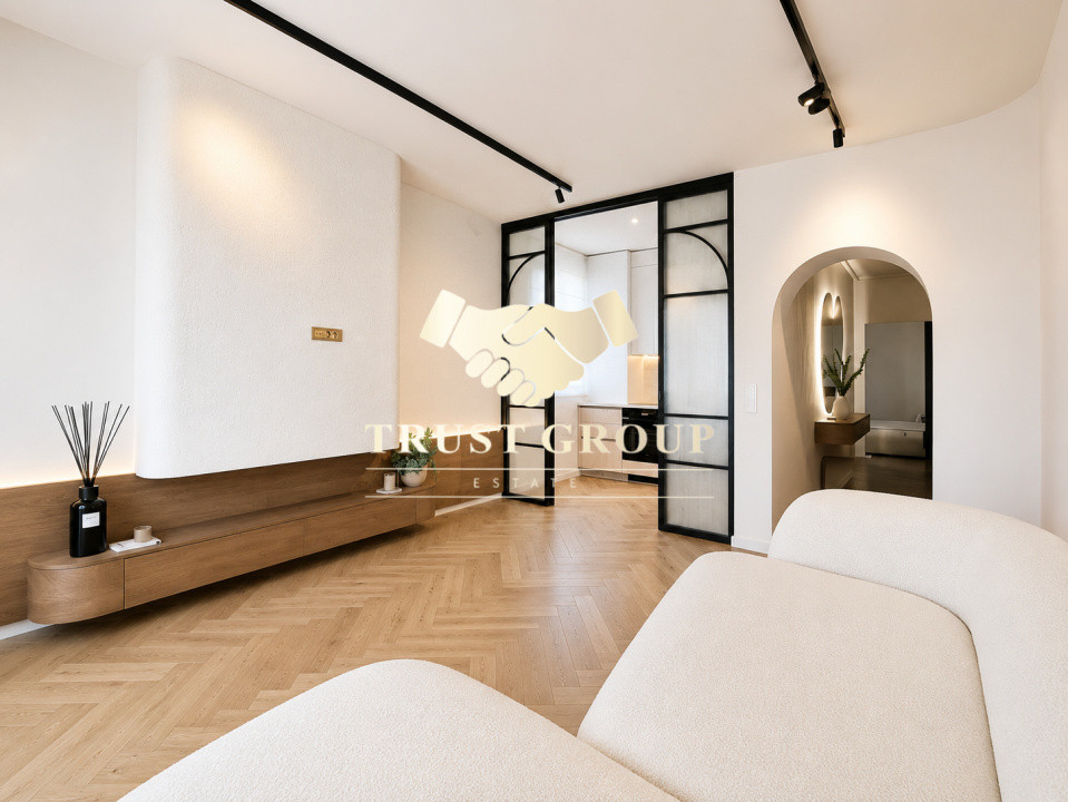 Apartament 3 camere + dressing + loc de parcare Bulevardul Unirii
