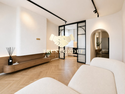 Apartament 3 camere + dressing + loc de parcare Bulevardul Unirii