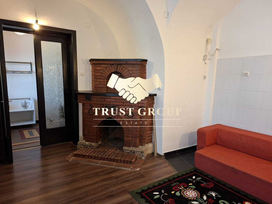 Apartament 4 camere Ultracentral | Imobil fără risc sau Urgenta 