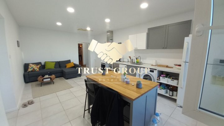 Apartament 4 camere în Victoriei || 2 Locuri de parcare 