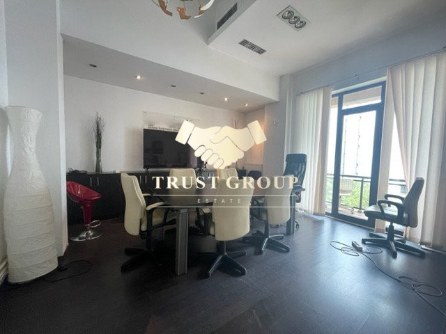 Loft tip duplex Arcul de Triumf