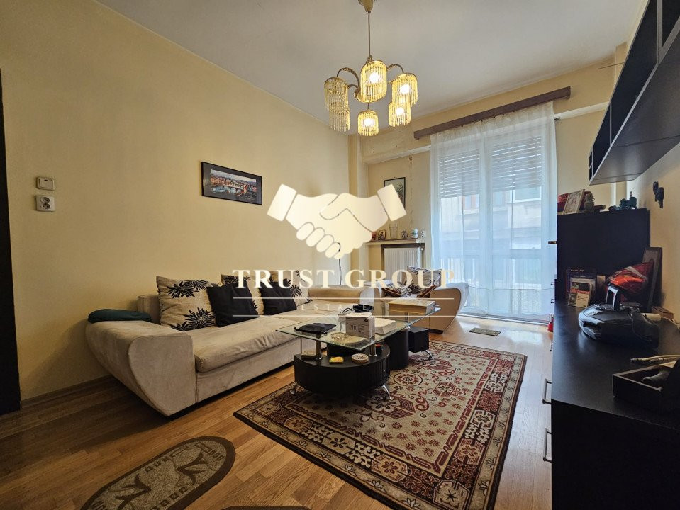 Apartament 2 camere Universitate | 3 balcoane | boxa inclusa |