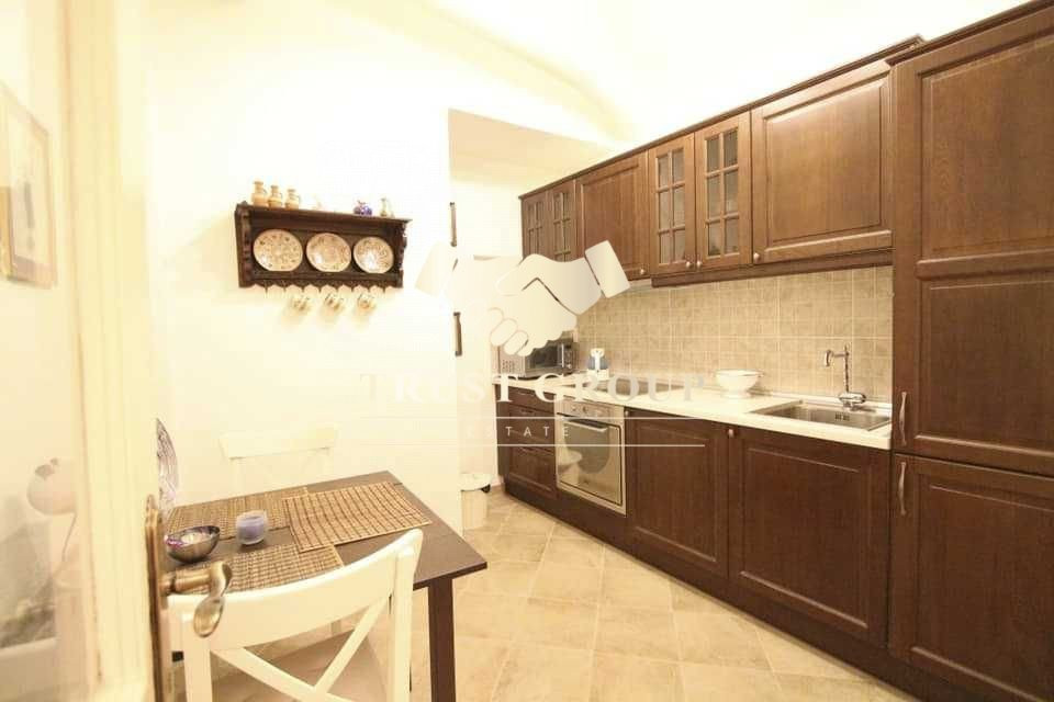 Apartament 3 camere Central || Calea Victoriei 