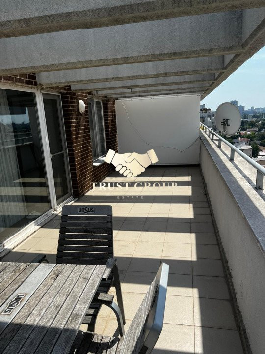 Penthouse in Rosegarden cu terasa 35 mp 