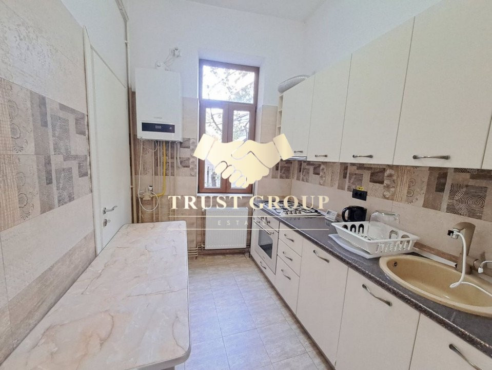 Apartament 3 camere in vila interbelica Piata Romana