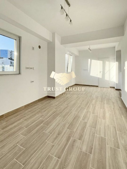 Penthouse de tip triplex 7 camere etaj 5 6 7 | 2 terase 56mp Victoriei