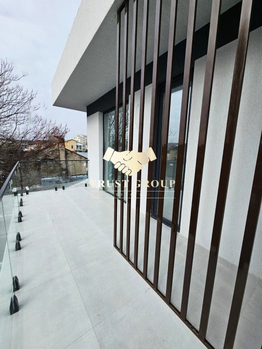 Vila individuala 6 camere Parcul circului | constructie 2023