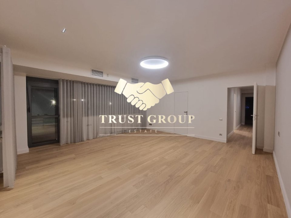 Satul Francez, Le Club, apartament 211 mp, gradina proprie 340 mp