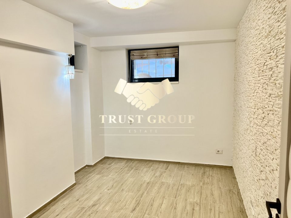 Apartament 6 camere tip duplex P+D -garaj inclus