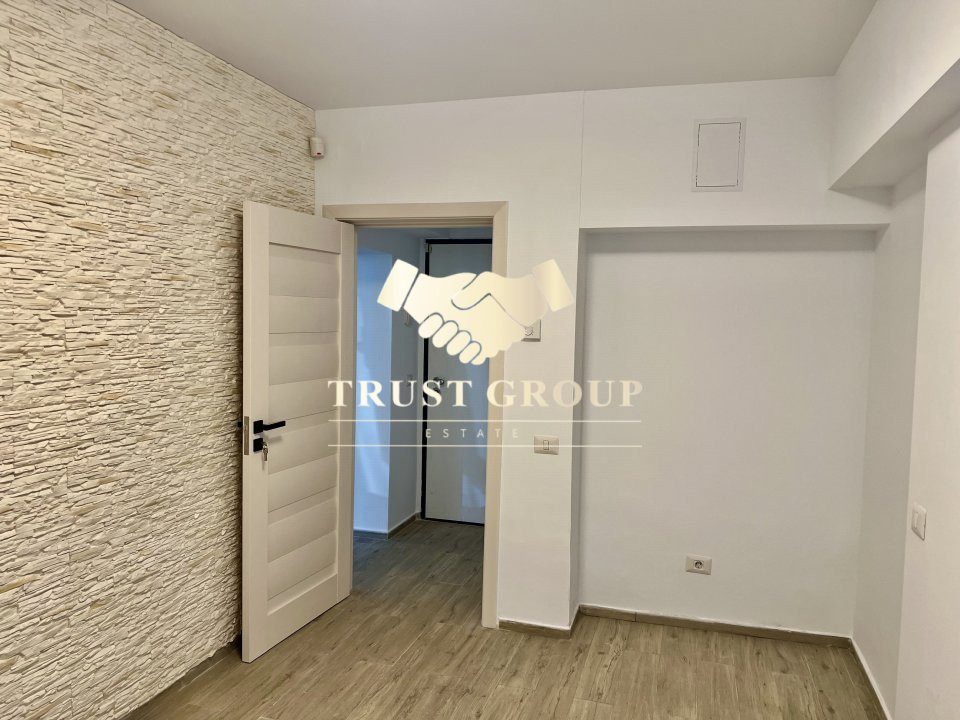 Apartament 6 camere tip duplex P+D -garaj inclus