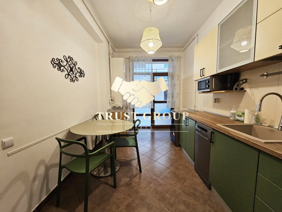 Apartament 3 camere Arcul de Triumf