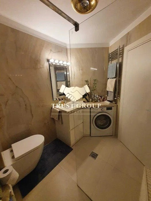 Apartament 3 camere Herastrau