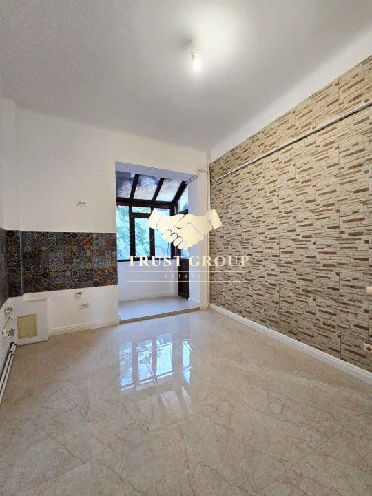 Apartament 4 camere Armenesca