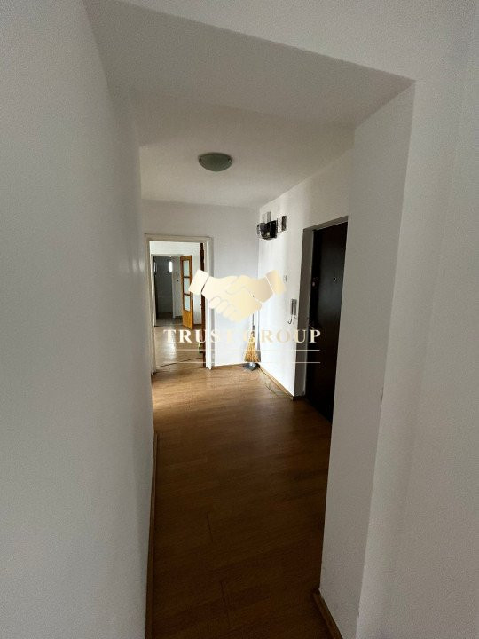 Apartament 3 camere Stefan cel Mare